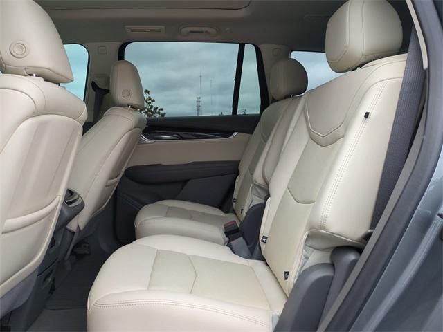 used 2021 Cadillac XT6 car, priced at $31,519