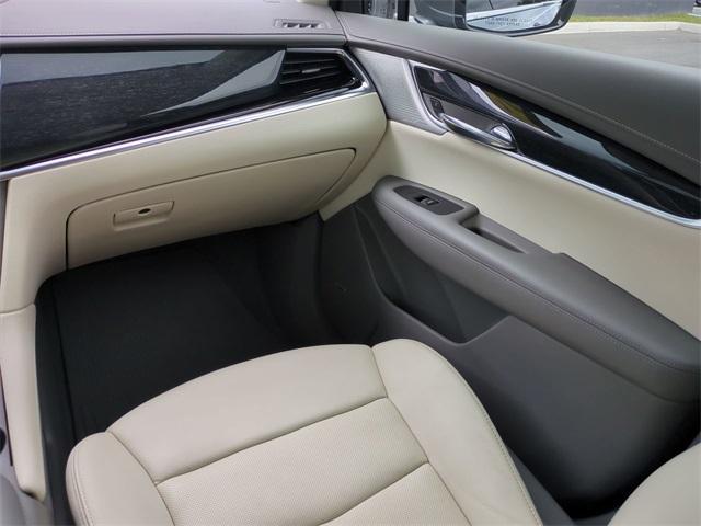 used 2021 Cadillac XT6 car, priced at $31,519
