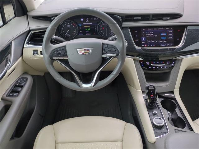 used 2021 Cadillac XT6 car, priced at $31,519