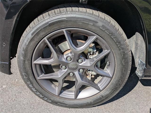 used 2020 Jeep Grand Cherokee car, priced at $21,064