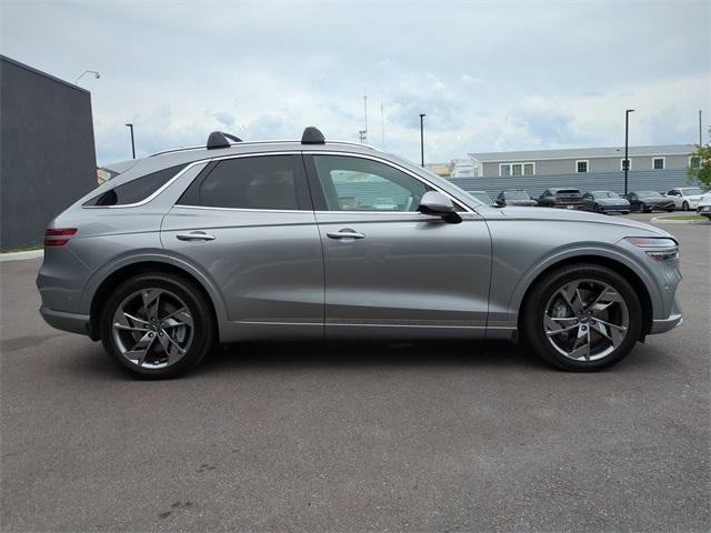 new 2025 Genesis Electrified GV70 car