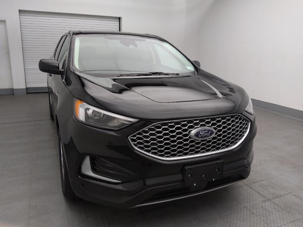 used 2024 Ford Edge car, priced at $26,595