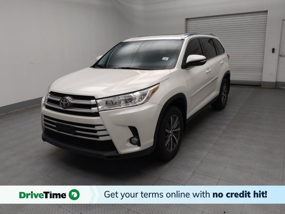 used 2019 Toyota Highlander car, priced at $24,895