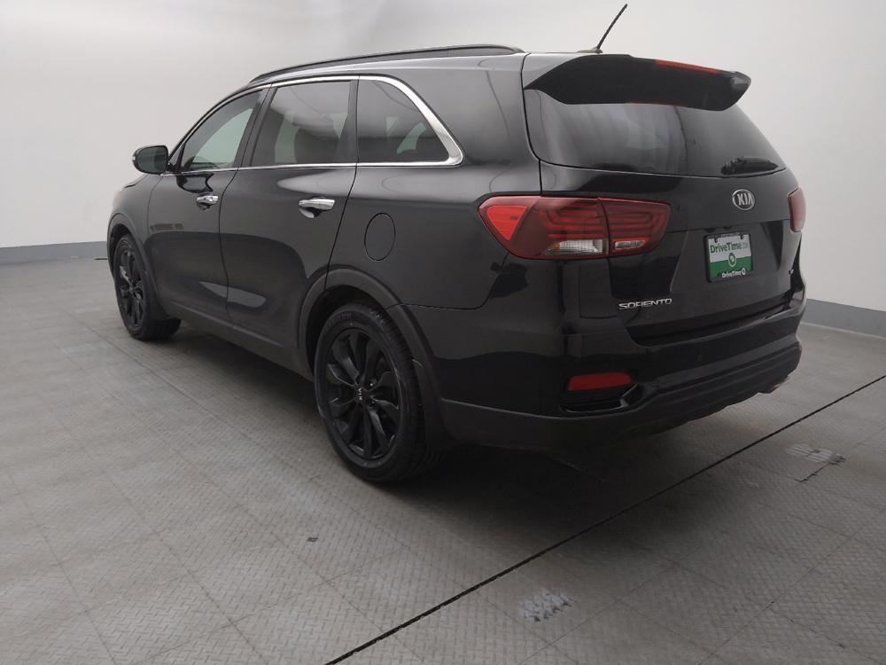 used 2020 Kia Sorento car, priced at $21,395