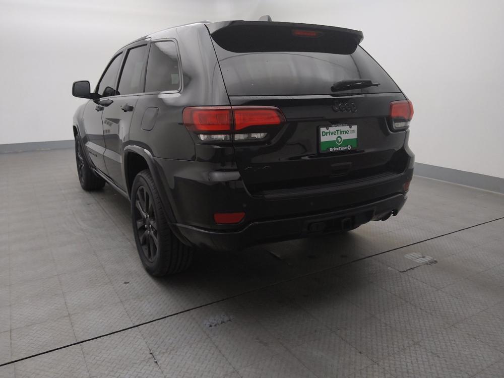 used 2019 Jeep Grand Cherokee car, priced at $23,395