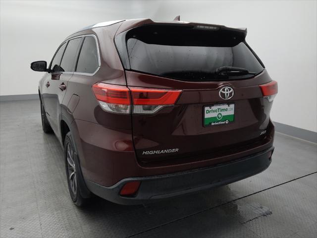 used 2018 Toyota Highlander car, priced at $22,995