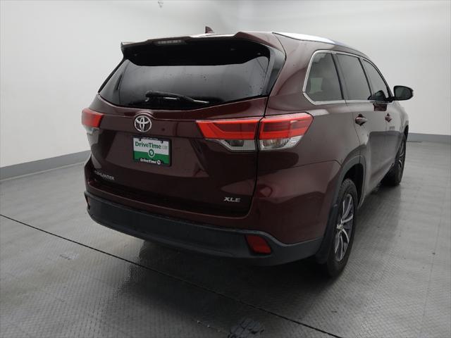 used 2018 Toyota Highlander car, priced at $22,995