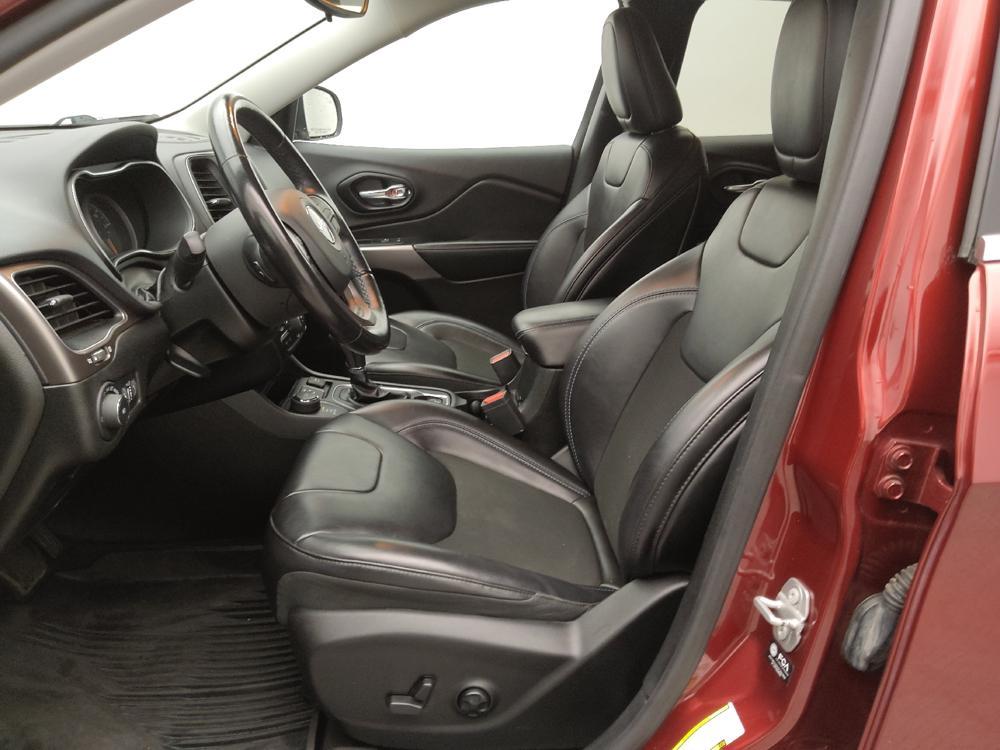 used 2021 Jeep Cherokee car, priced at $22,195