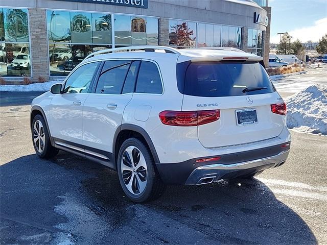 new 2024 Mercedes-Benz GLB 250 car, priced at $52,524