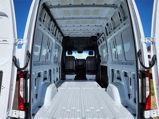 new 2024 Mercedes-Benz Sprinter 2500 car, priced at $69,381