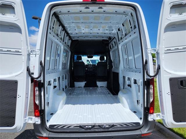 new 2024 Mercedes-Benz Sprinter 2500 car, priced at $67,086