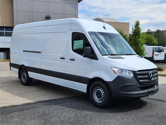 new 2024 Mercedes-Benz Sprinter 2500 car, priced at $66,804