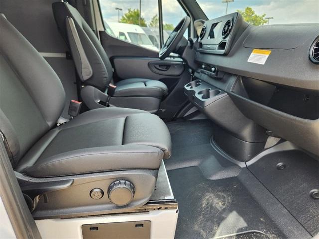 new 2024 Mercedes-Benz Sprinter 2500 car, priced at $66,804