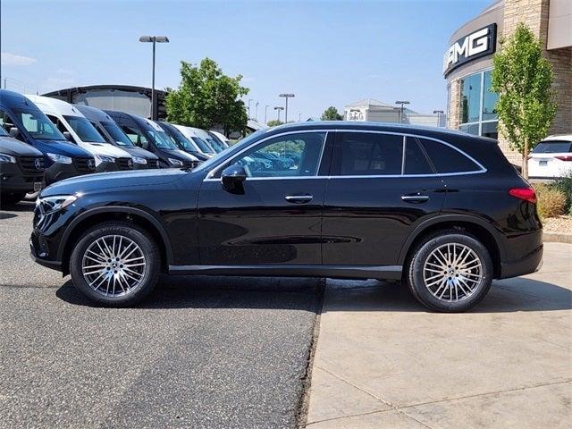 new 2024 Mercedes-Benz GLC 300 car, priced at $59,994