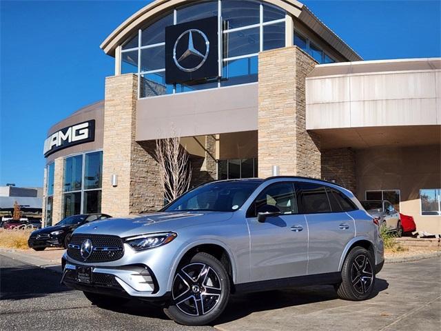 new 2025 Mercedes-Benz GLC 300 car, priced at $63,194