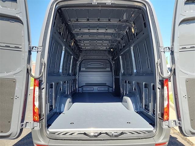 new 2024 Mercedes-Benz eSprinter 2500 car, priced at $84,575