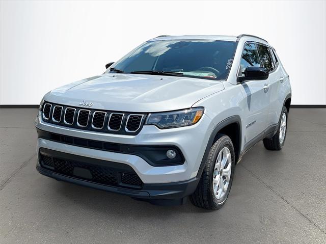 new 2025 Jeep Compass car, priced at $28,571