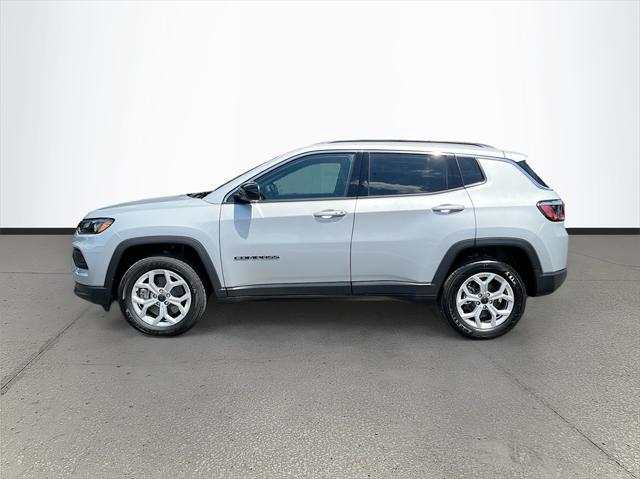 new 2025 Jeep Compass car, priced at $28,571