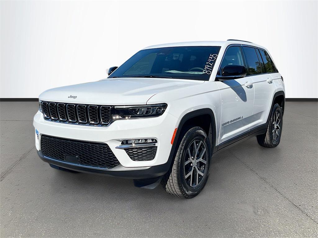 new 2025 Jeep Grand Cherokee car, priced at $35,016
