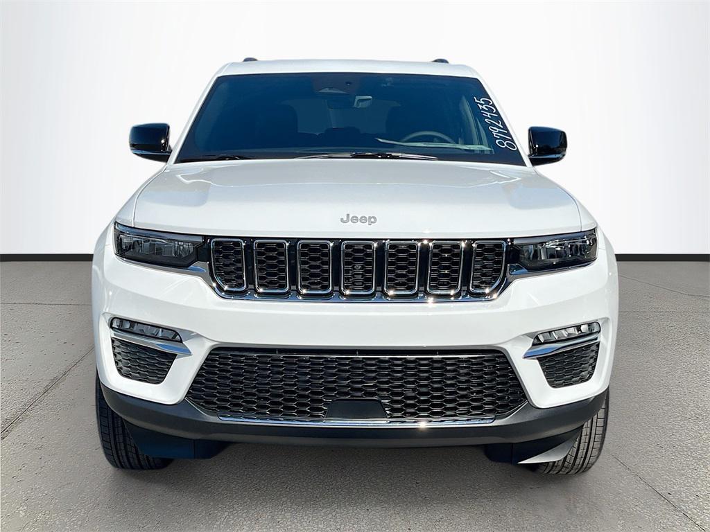 new 2025 Jeep Grand Cherokee car, priced at $35,016