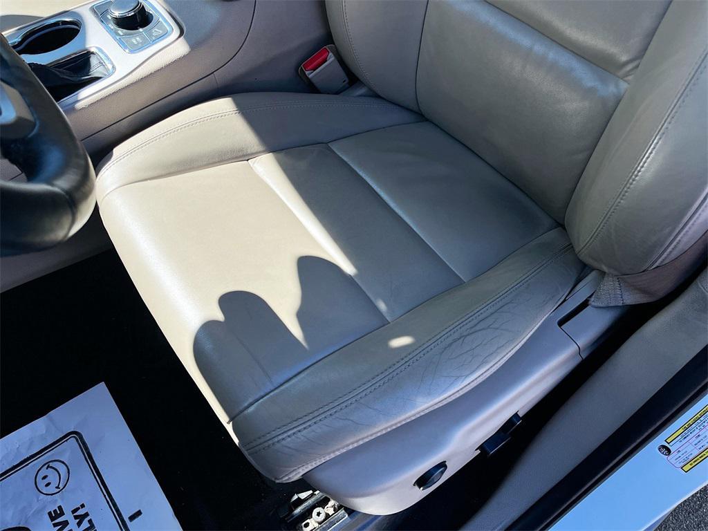 used 2017 Jeep Grand Cherokee car, priced at $12,082