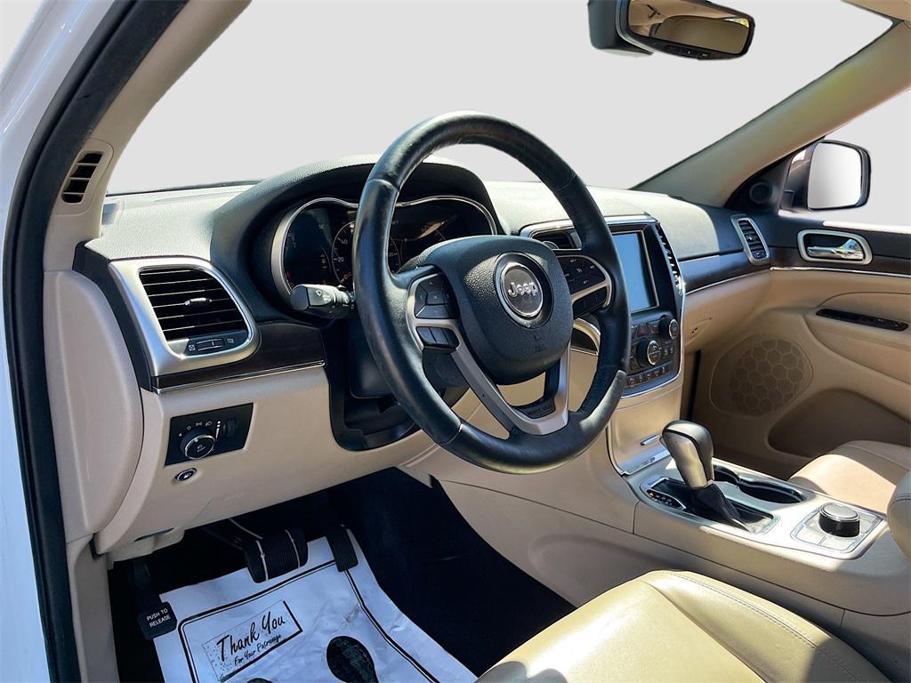 used 2017 Jeep Grand Cherokee car, priced at $12,082