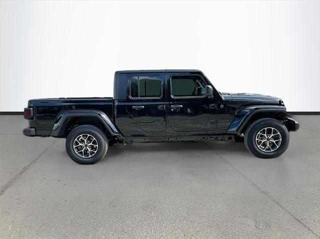 new 2024 Jeep Gladiator car, priced at $40,287