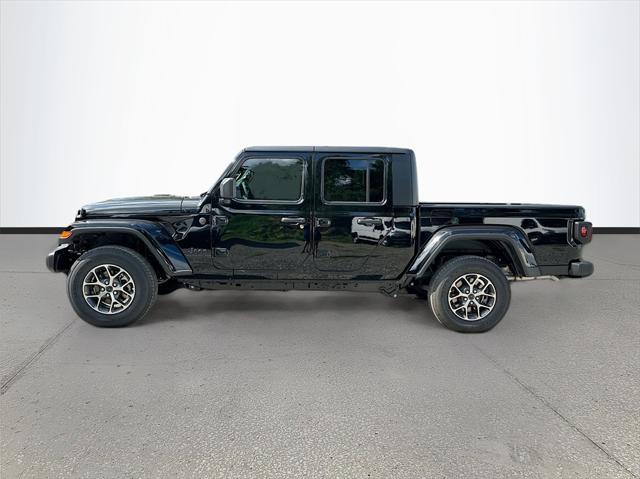 new 2024 Jeep Gladiator car, priced at $40,287