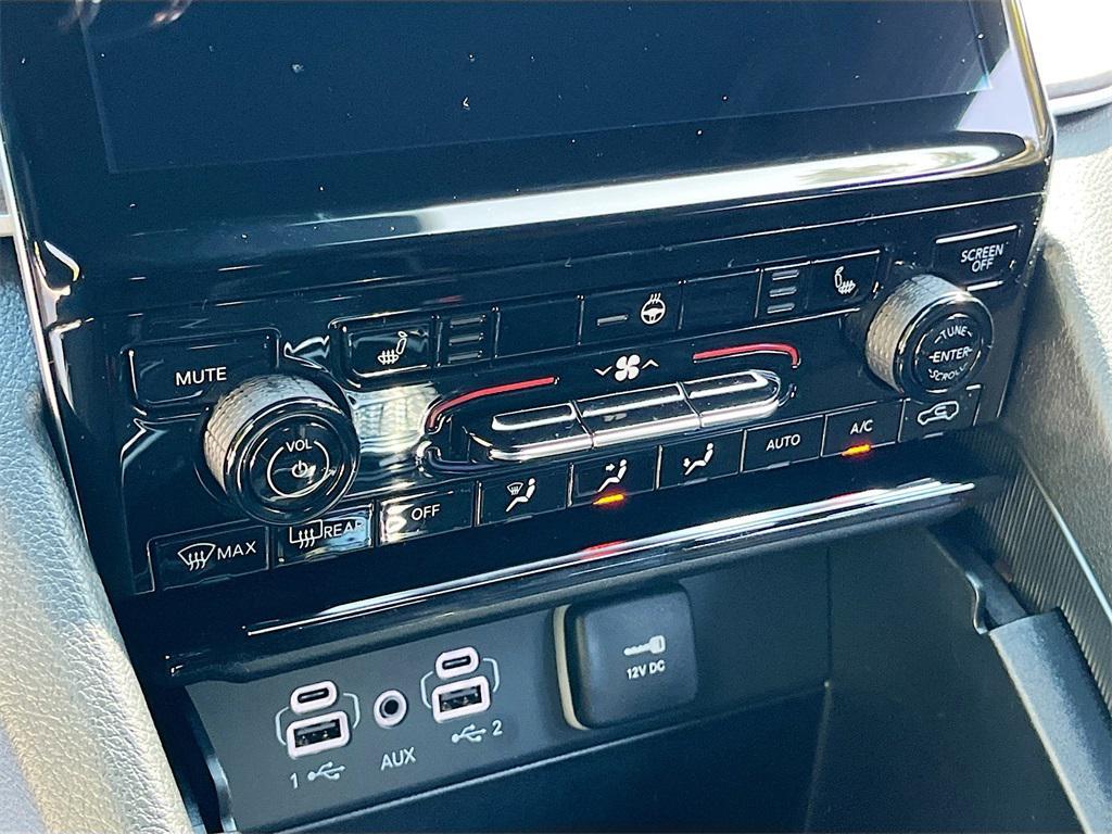 new 2025 Jeep Grand Cherokee car, priced at $34,486