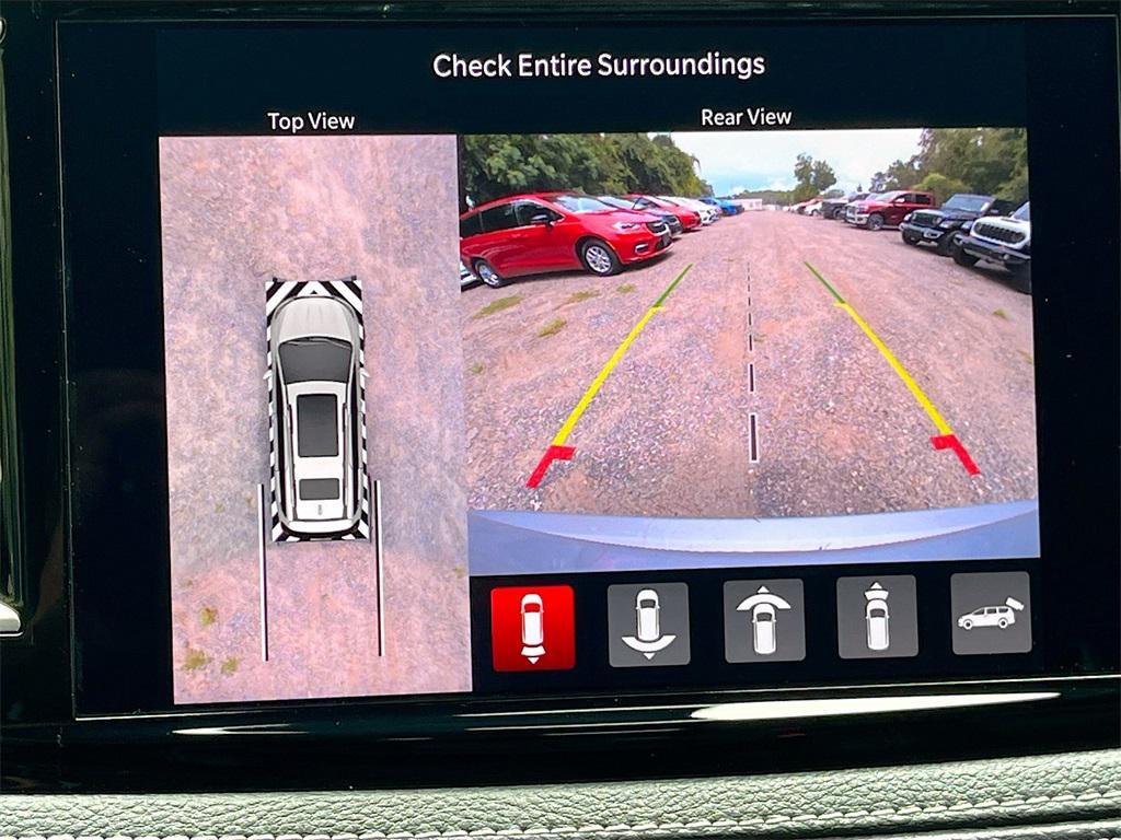 new 2026 Chrysler Pacifica car, priced at $41,679