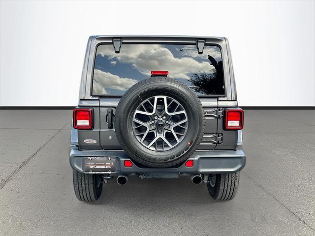 used 2018 Jeep Wrangler Unlimited car, priced at $22,593