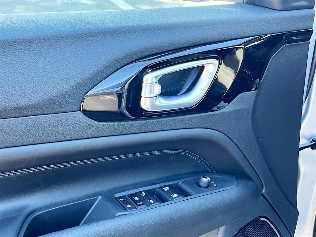 new 2026 Jeep Compass car, priced at $28,722