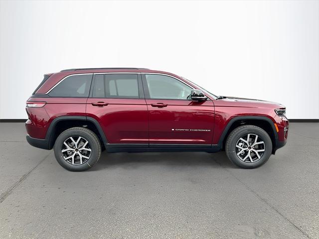 new 2025 Jeep Grand Cherokee car, priced at $35,735