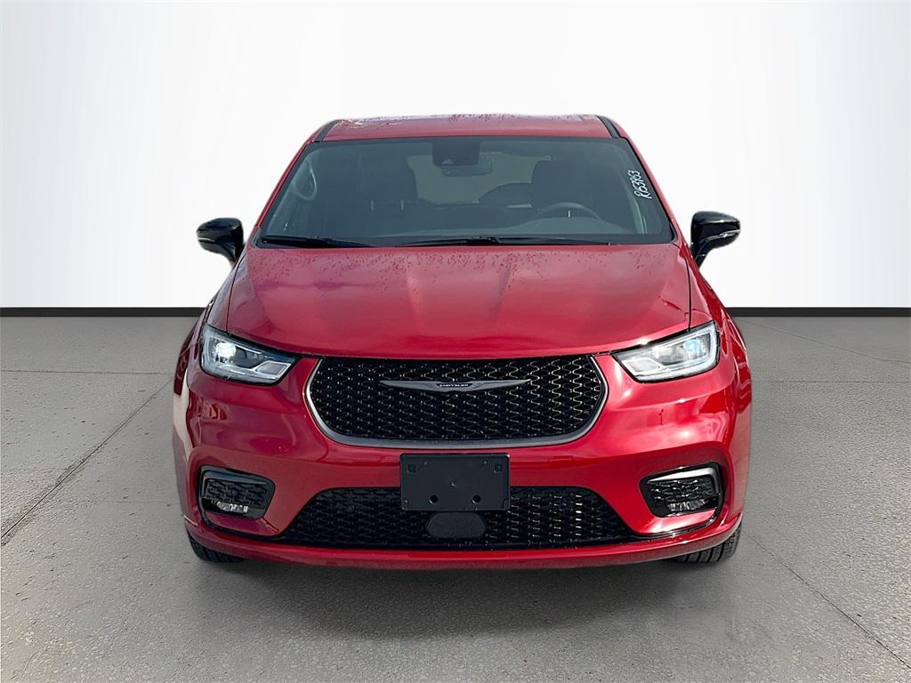 new 2026 Chrysler Pacifica car, priced at $41,481