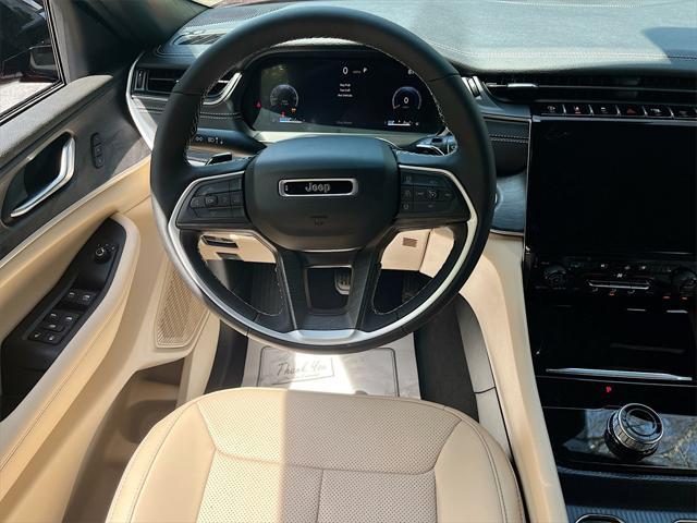 new 2025 Jeep Grand Cherokee L car, priced at $45,708