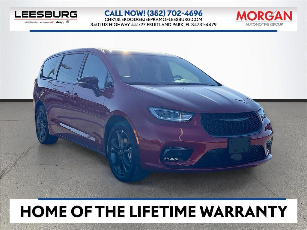 new 2026 Chrysler Pacifica car, priced at $39,731