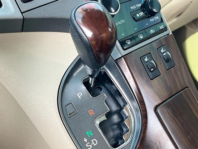 used 2013 Toyota Venza car, priced at $14,121