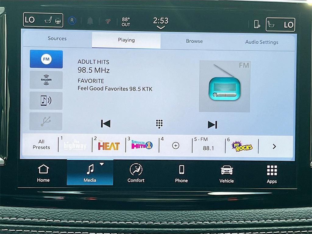 new 2026 Chrysler Pacifica car, priced at $38,038