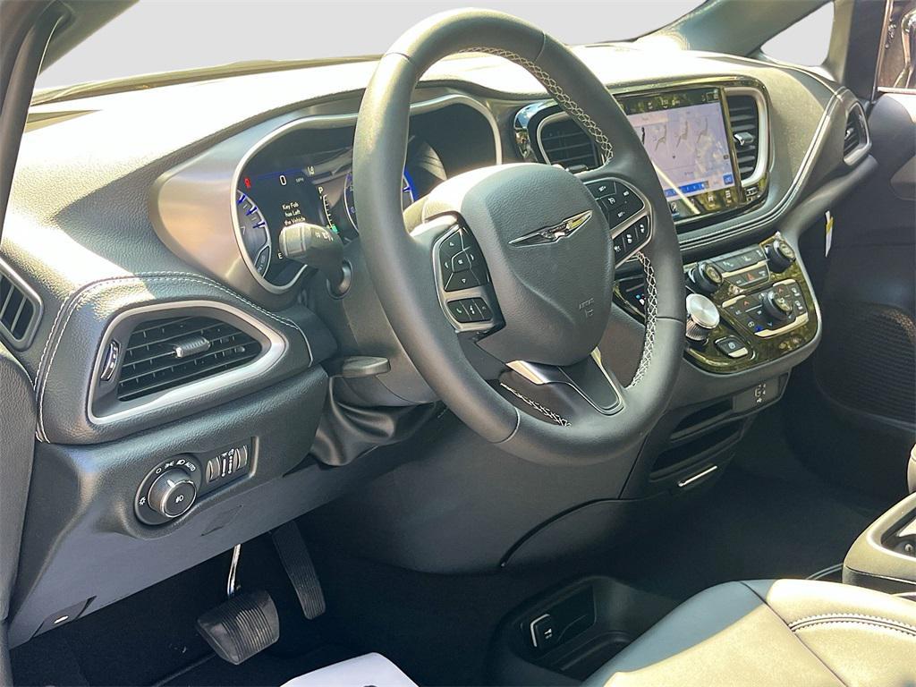 new 2026 Chrysler Pacifica car, priced at $38,038