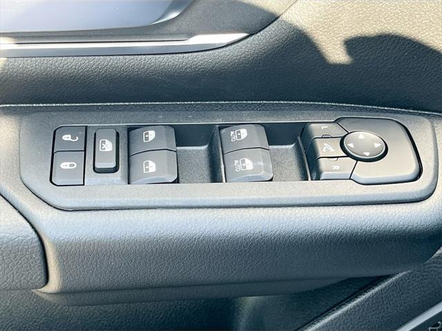 new 2025 Ram 1500 car, priced at $45,236