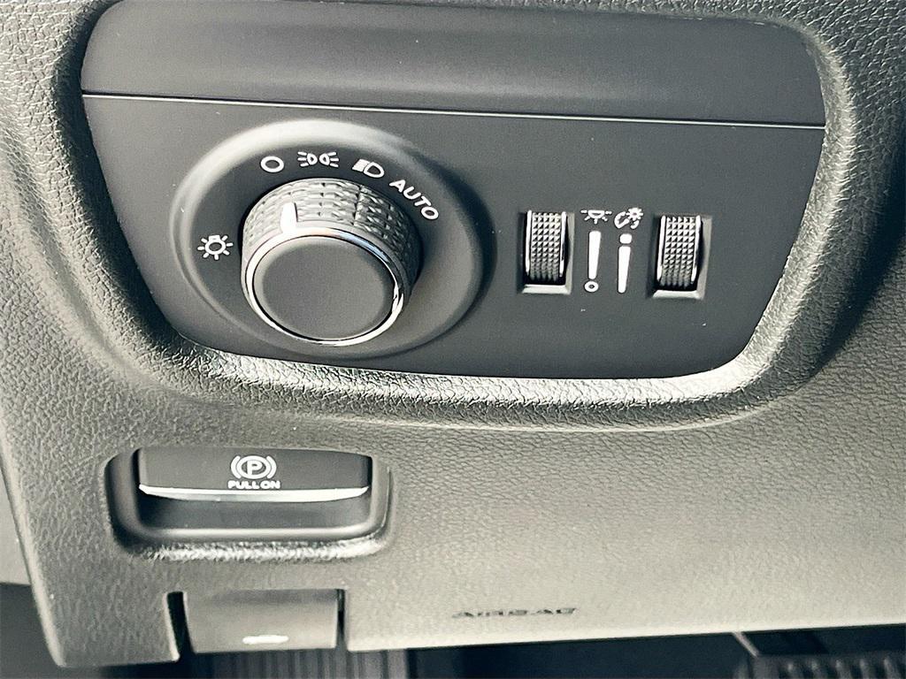 new 2025 Jeep Grand Cherokee L car, priced at $38,316