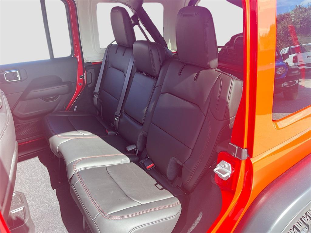 new 2025 Jeep Wrangler car, priced at $49,761