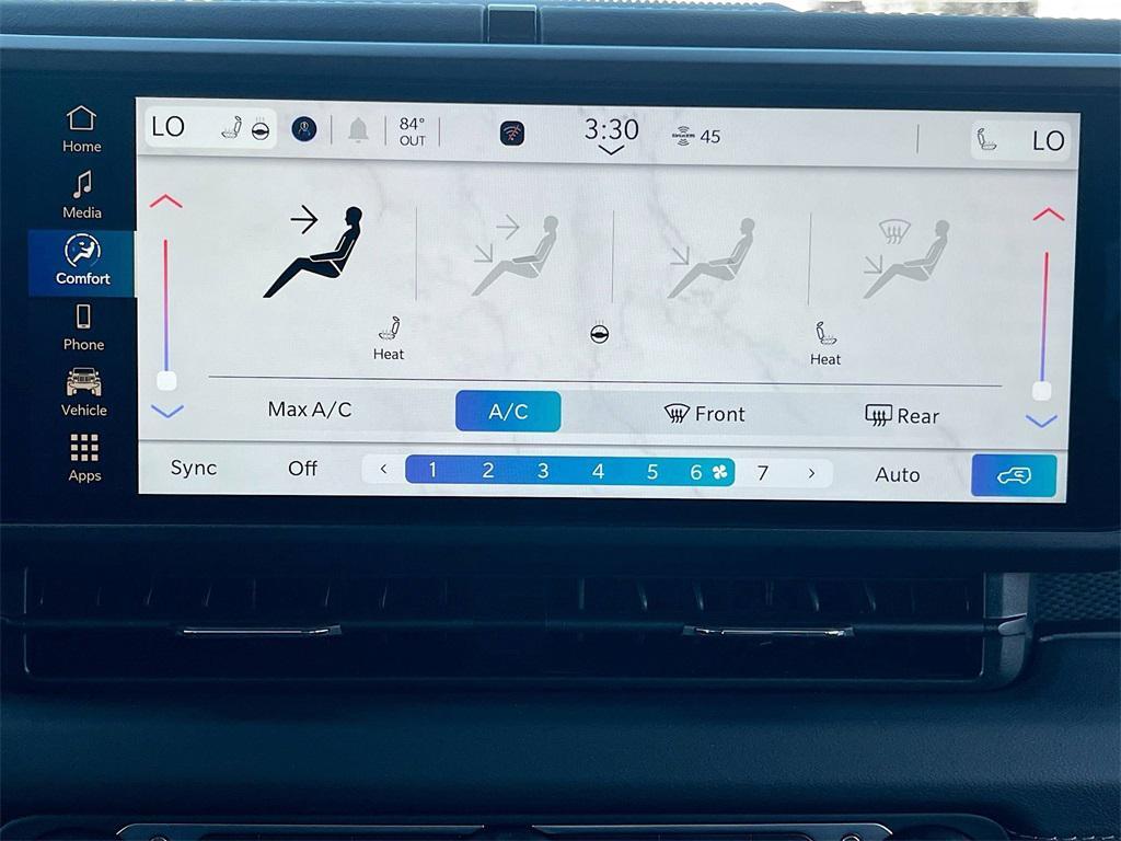 new 2025 Jeep Wrangler car, priced at $54,671