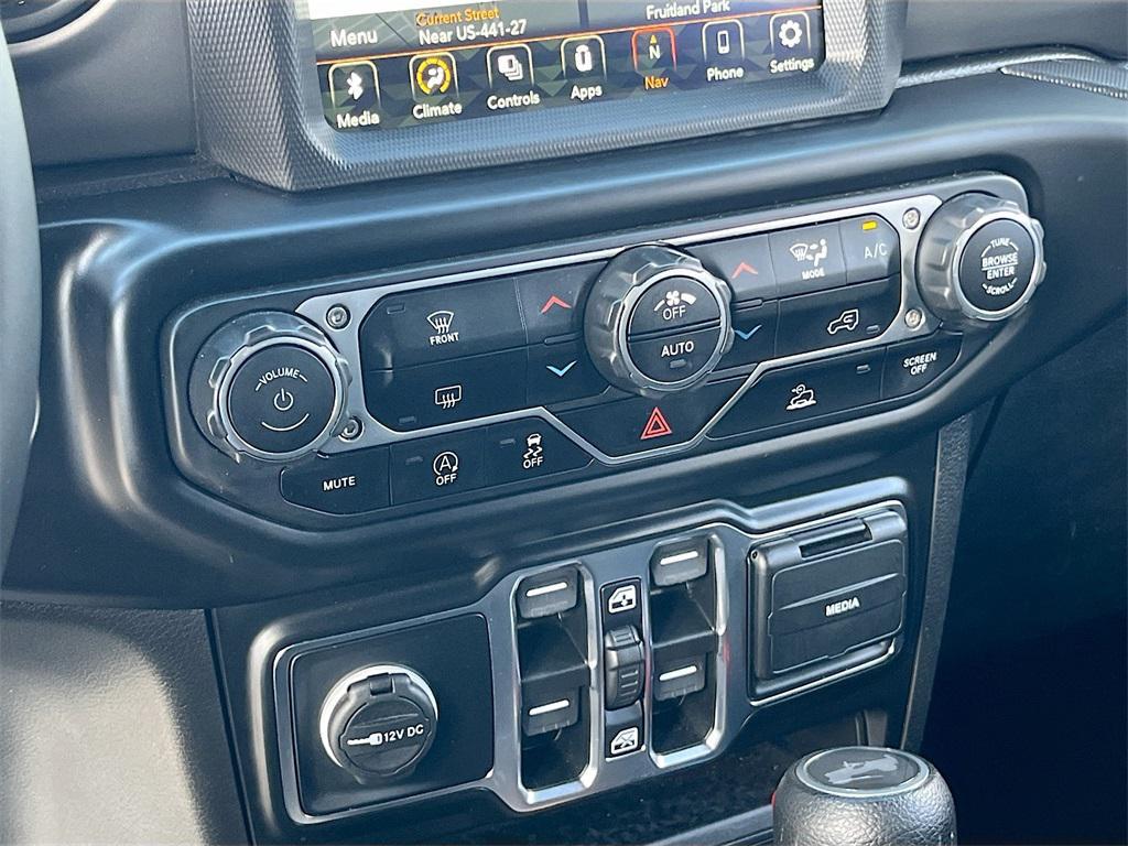 used 2021 Jeep Wrangler Unlimited car, priced at $26,993