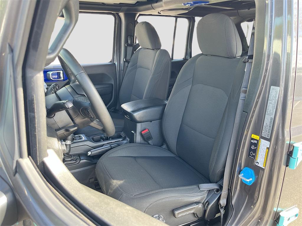 used 2021 Jeep Wrangler Unlimited car, priced at $26,993