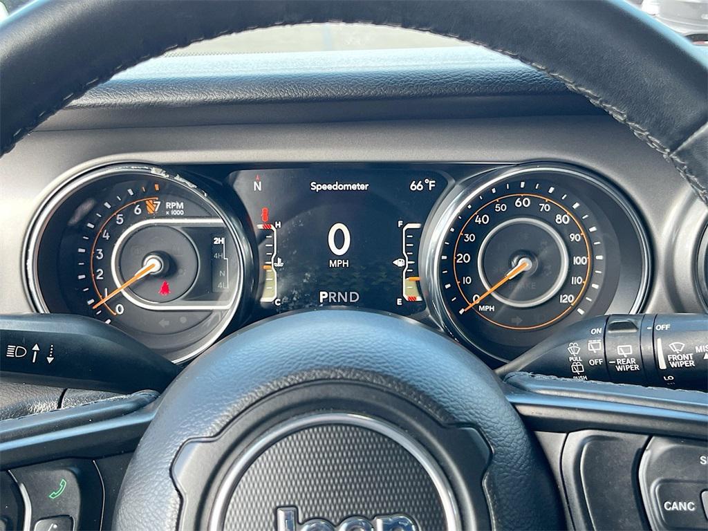 used 2021 Jeep Wrangler Unlimited car, priced at $26,993