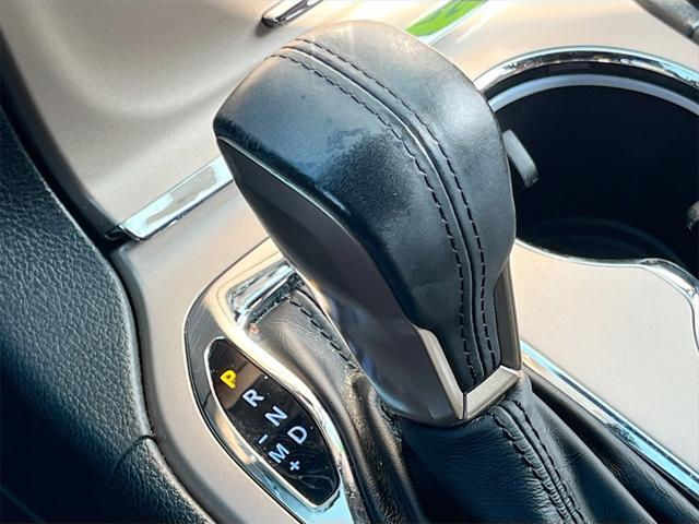 used 2017 Jeep Grand Cherokee car, priced at $20,811