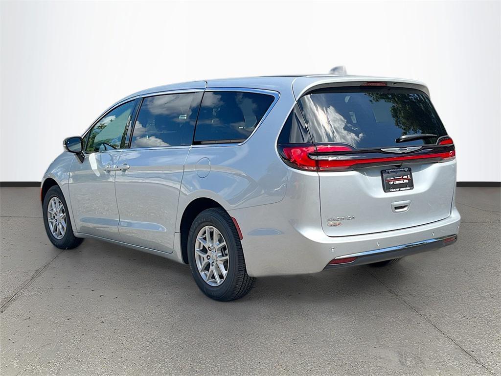 new 2026 Chrysler Pacifica car, priced at $36,220