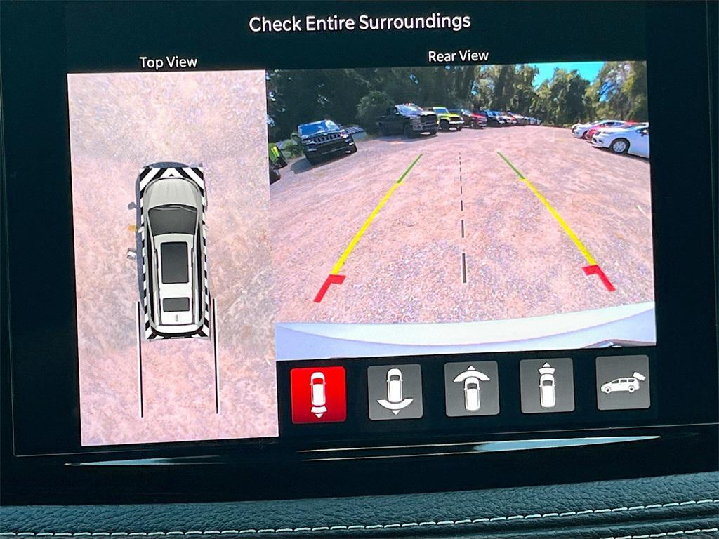 new 2026 Chrysler Pacifica car, priced at $36,220