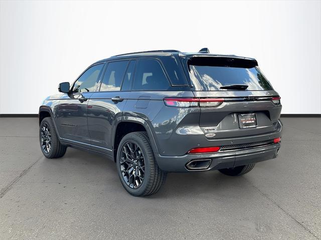 new 2024 Jeep Grand Cherokee car, priced at $65,745